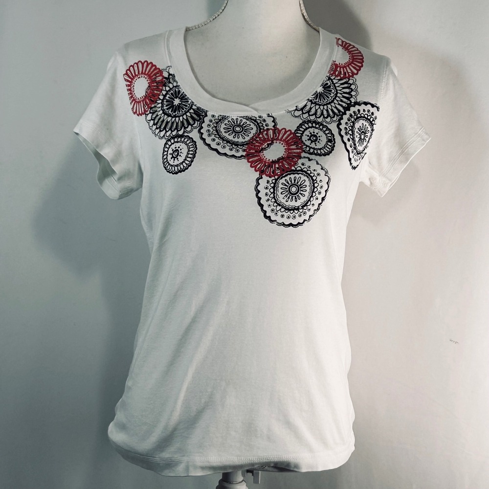 i.e. relaxed Womens White Graphic‎ Medallion Cotton T-Shirt Size M